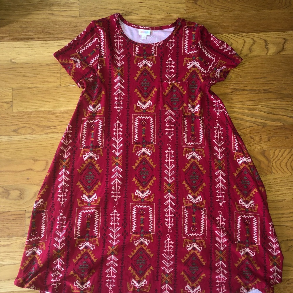 Lularoe Small Carly dress SO SOFT!
